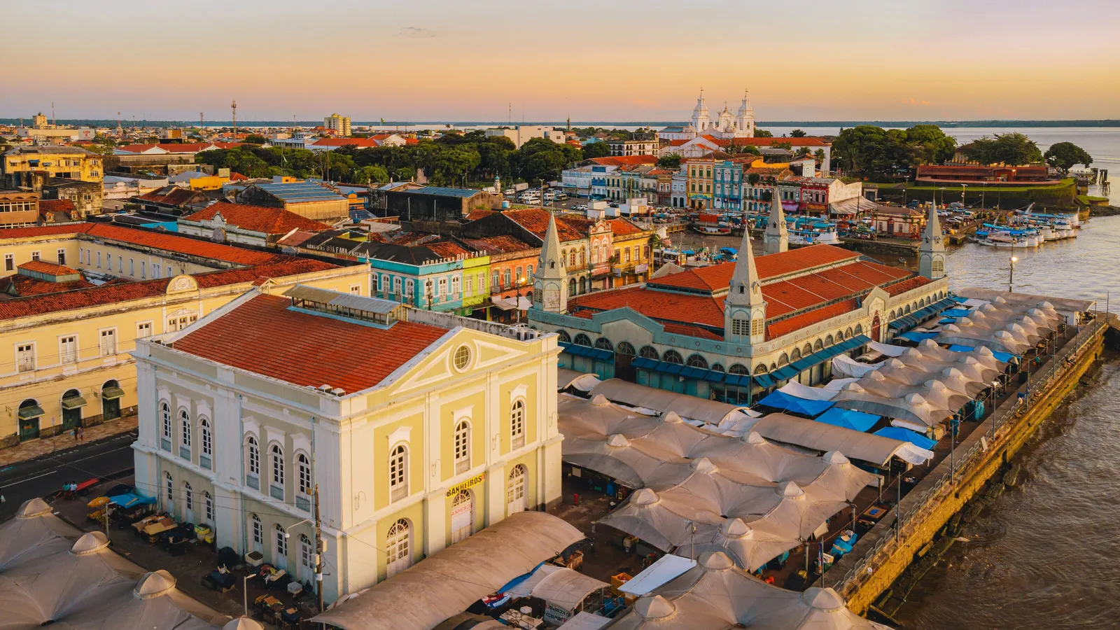 La Grandiosidad Monumental: De la Baixa Pombalina a Belém