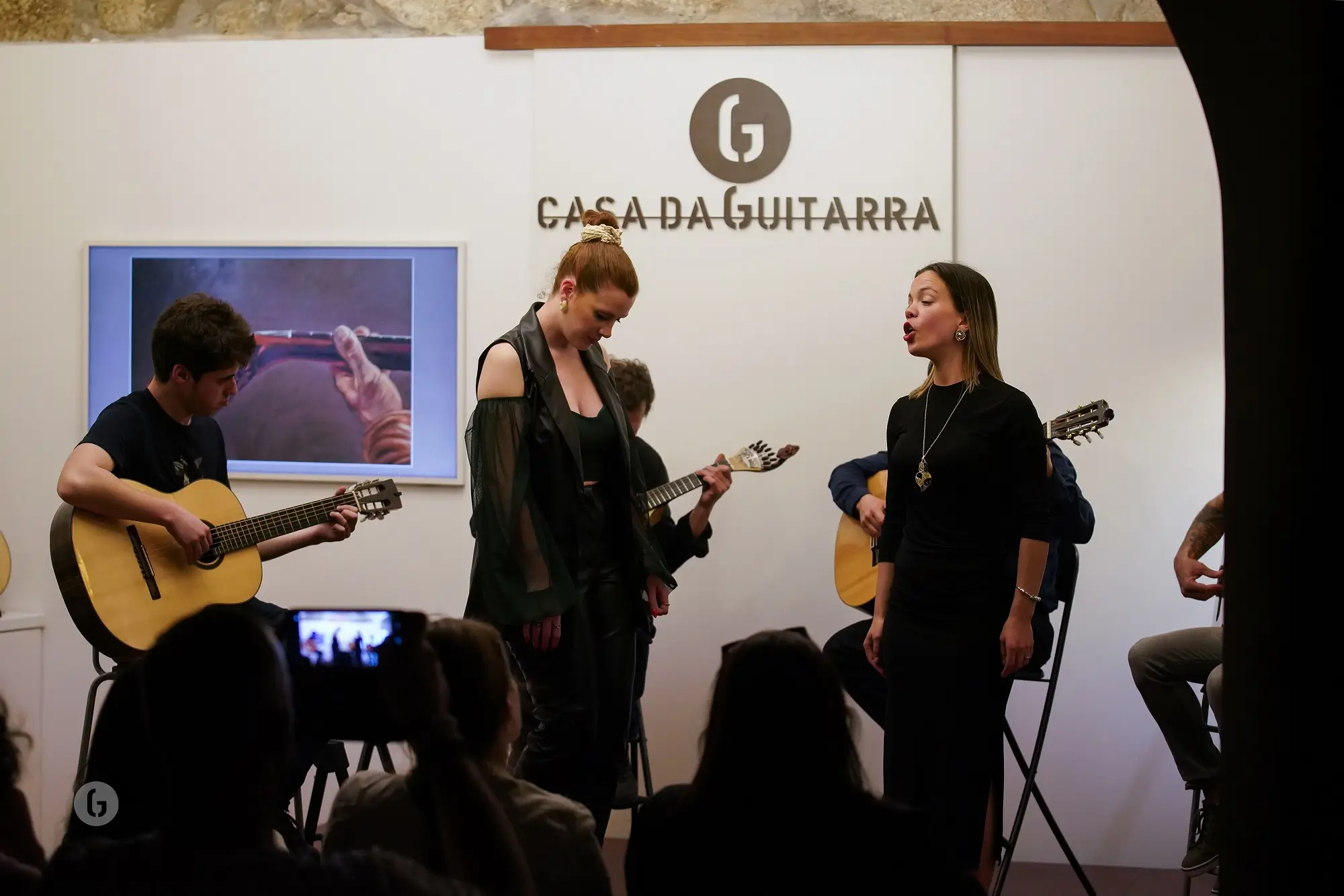 Porto: Fado, the Oldest Concert in Town, with Port Wine - 8