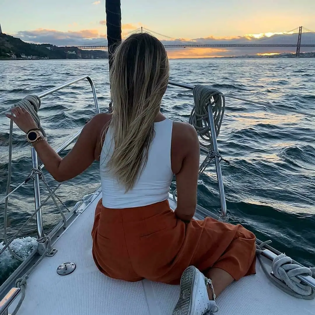 Daytime Boat Cruise in Lisbon with History and Wine - 3