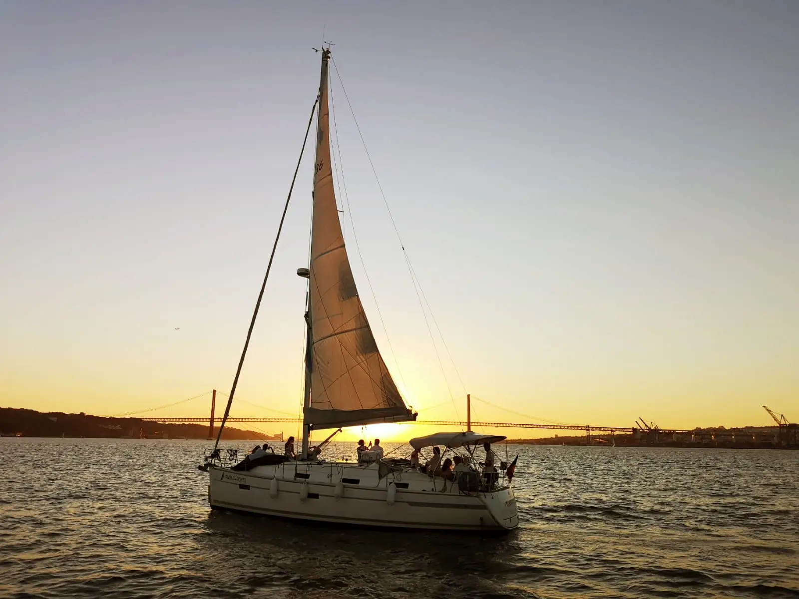 Lisbon Best Sunset Sailing Cruise - 2h Small Group Tour, with a Drink Included - 1