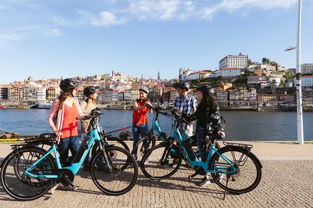 Destaques do Porto em um tour guiado de bicicleta elétrica de 3 horas - 1