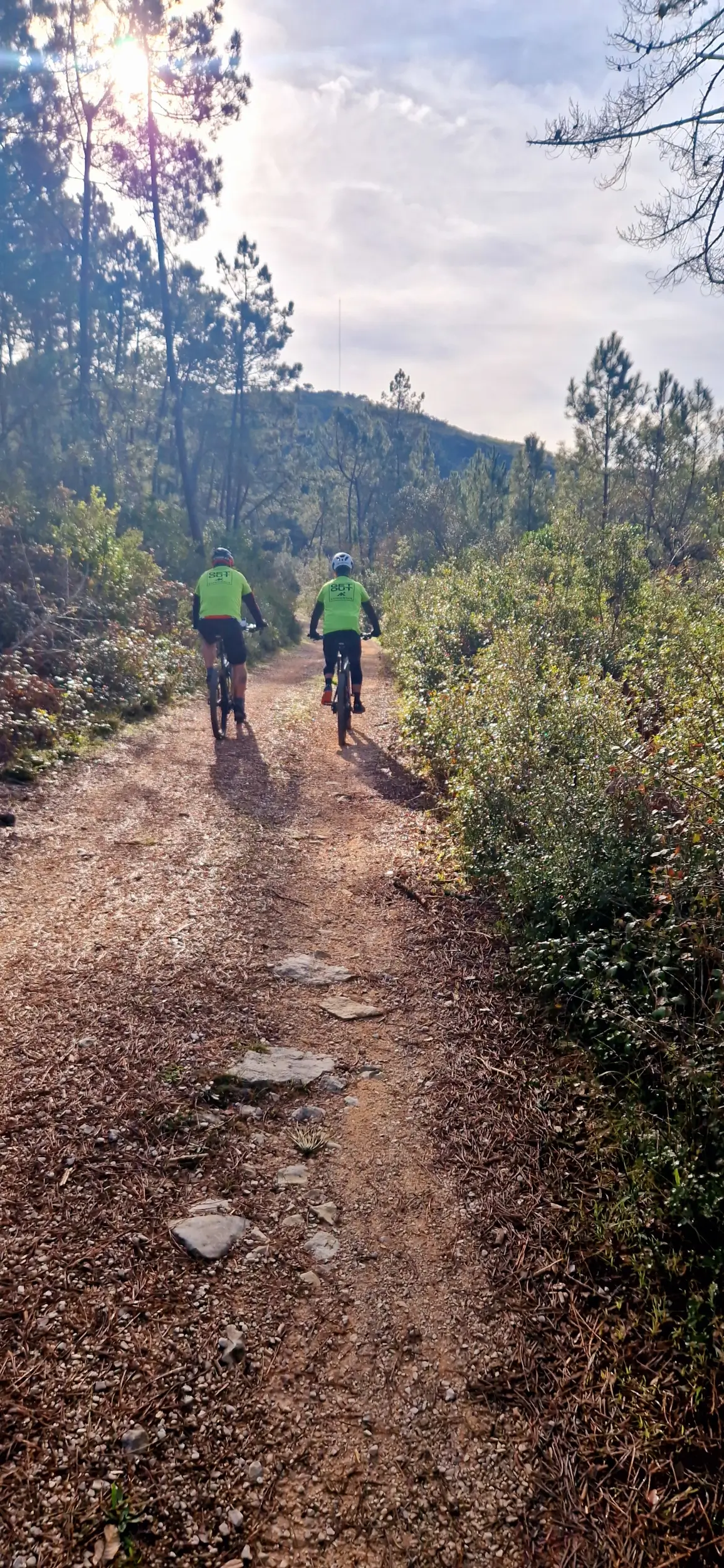 FÁTIMA: CAVES & TRADITION E-BIKE TOUR - 1