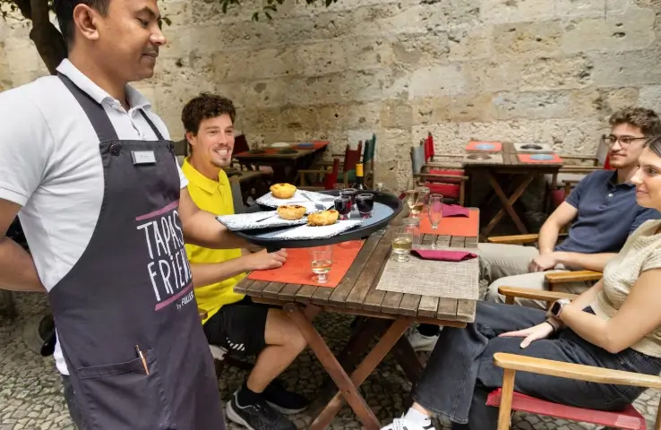 Passeio gastronômico de Segway por Alfama e Centro Histórico de Lisboa - 5
