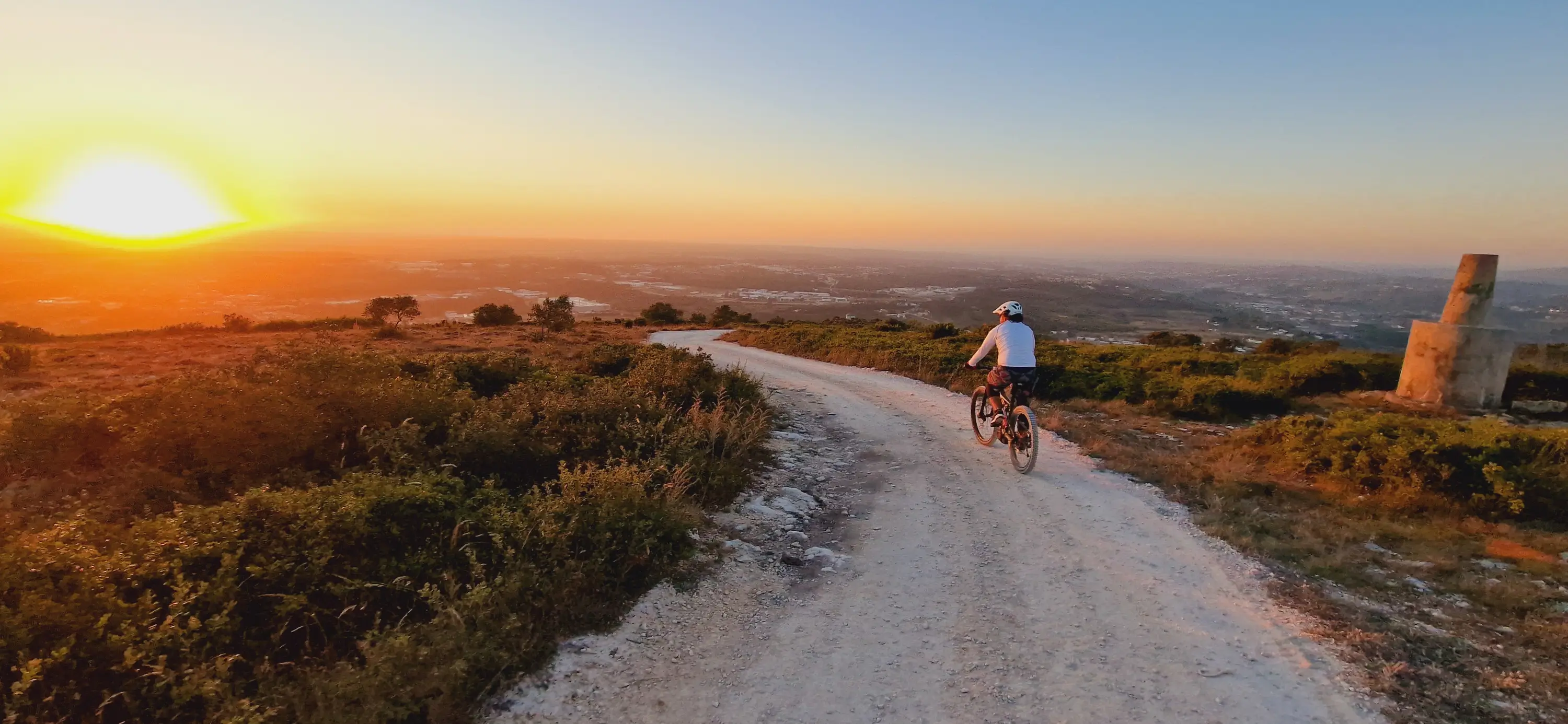 PORTO DE MÓS: "ECOPISTA" E-BIKE TOUR - 4