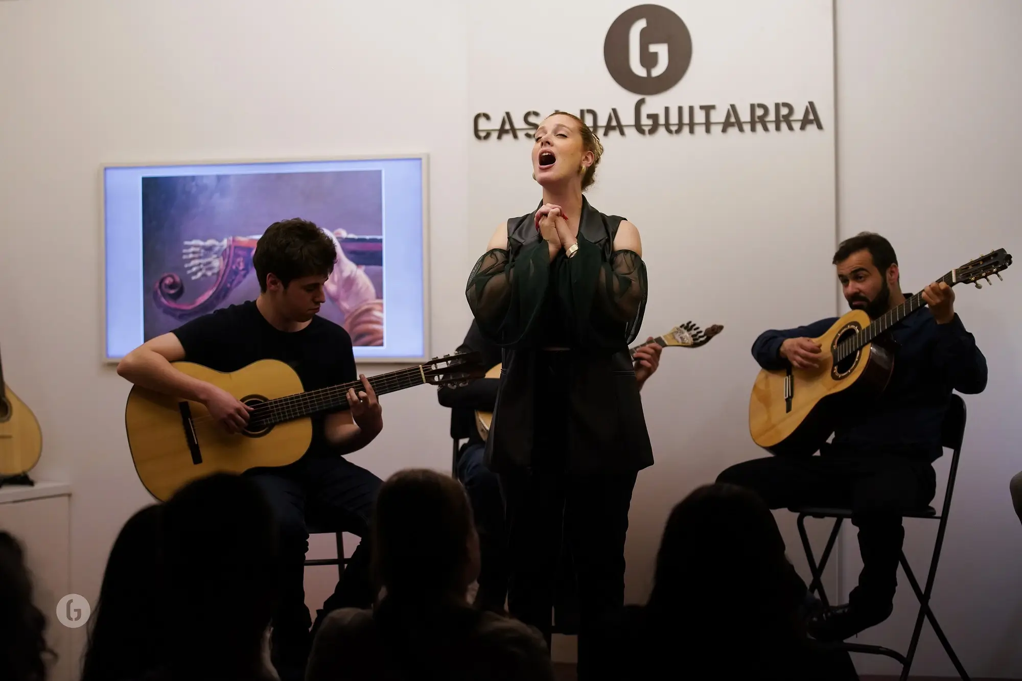 Porto: Fado, the Oldest Concert in Town, with Port Wine - 7