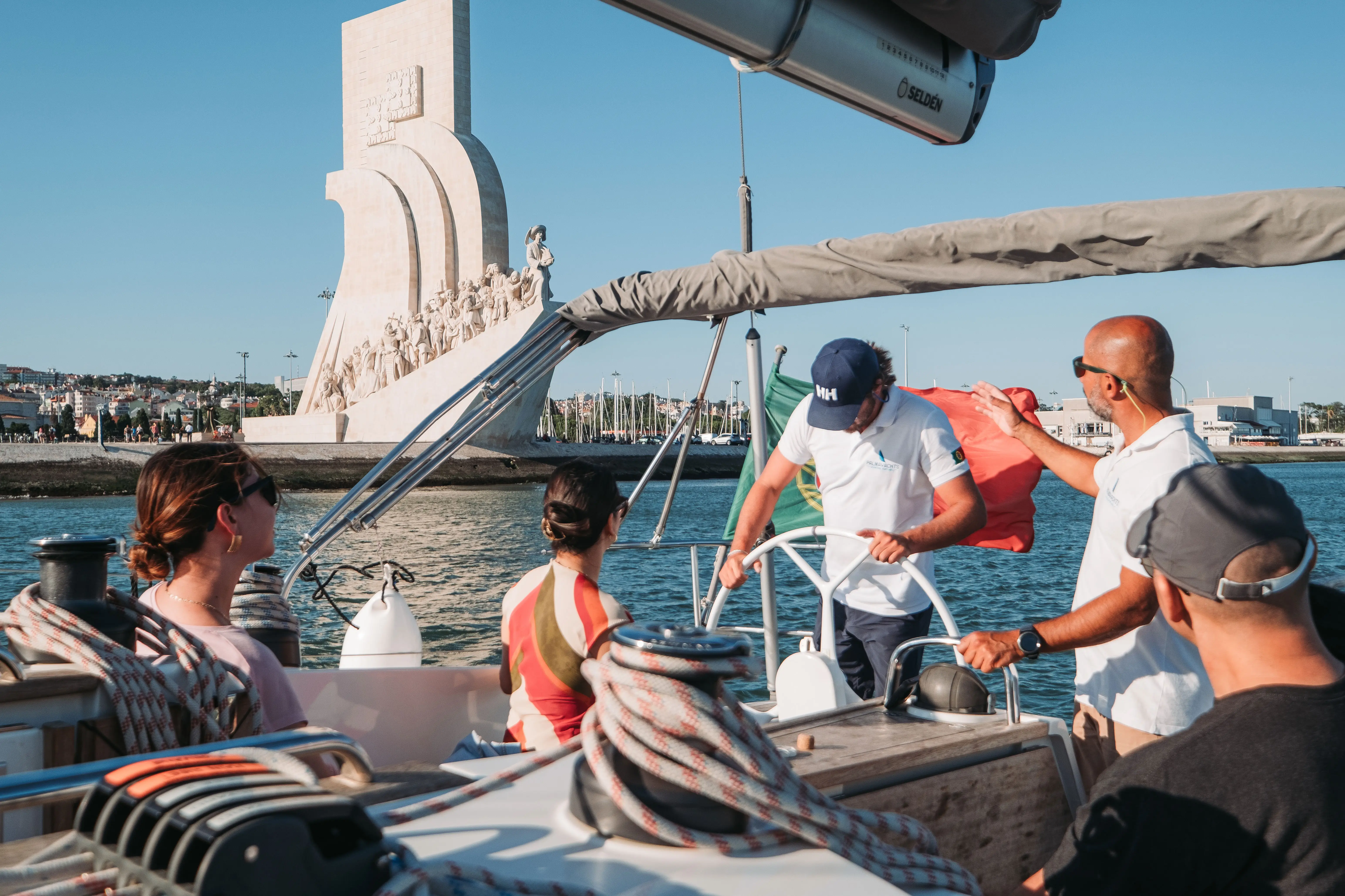 Lisbon Best Sunset Sailing Cruise - 2h Small Group Tour, with a Drink Included - 3