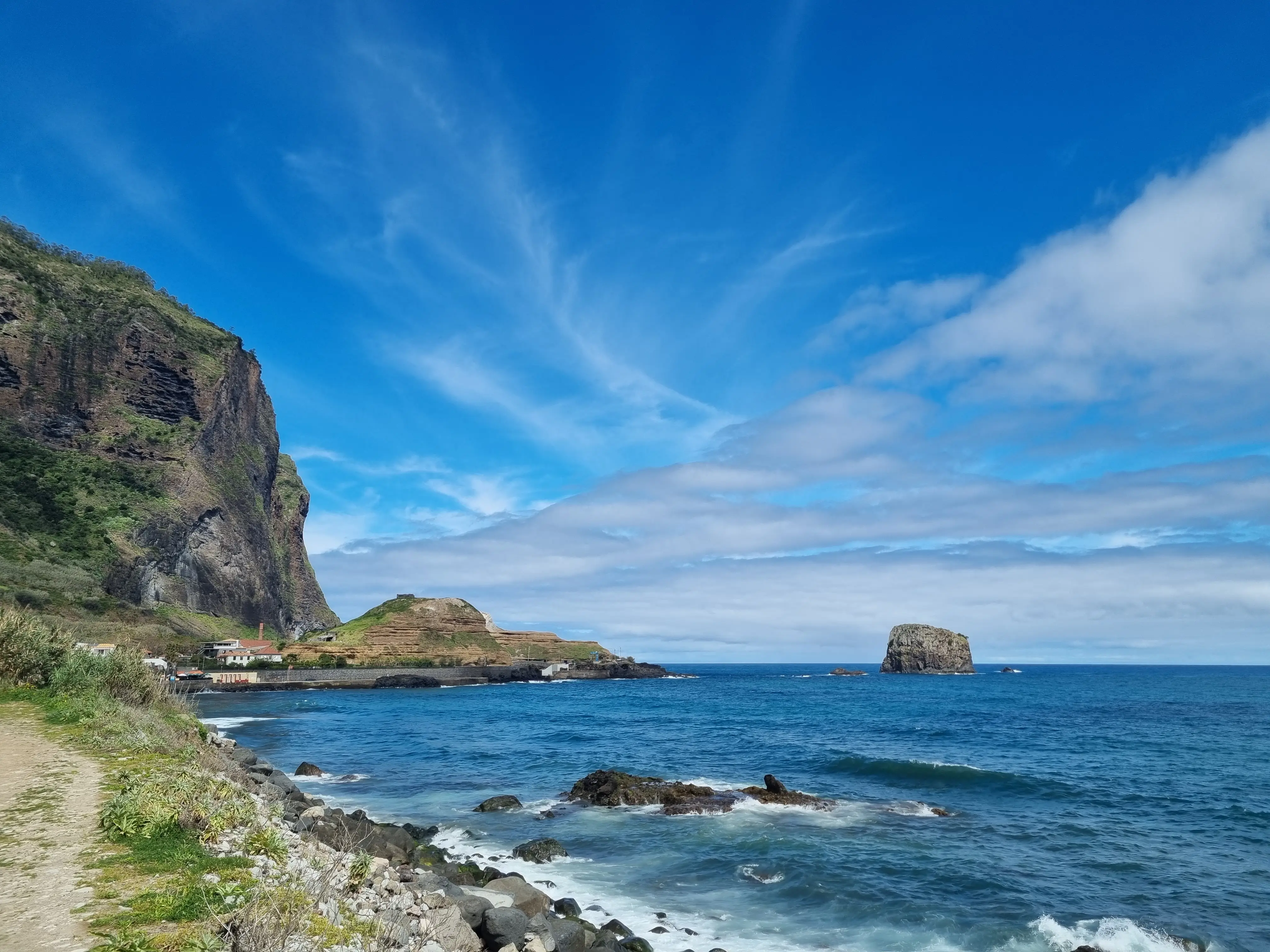 Jeep 4x4 Full Day East, Santana, Thatched houses, Pico Areeiro, levada walk - 10