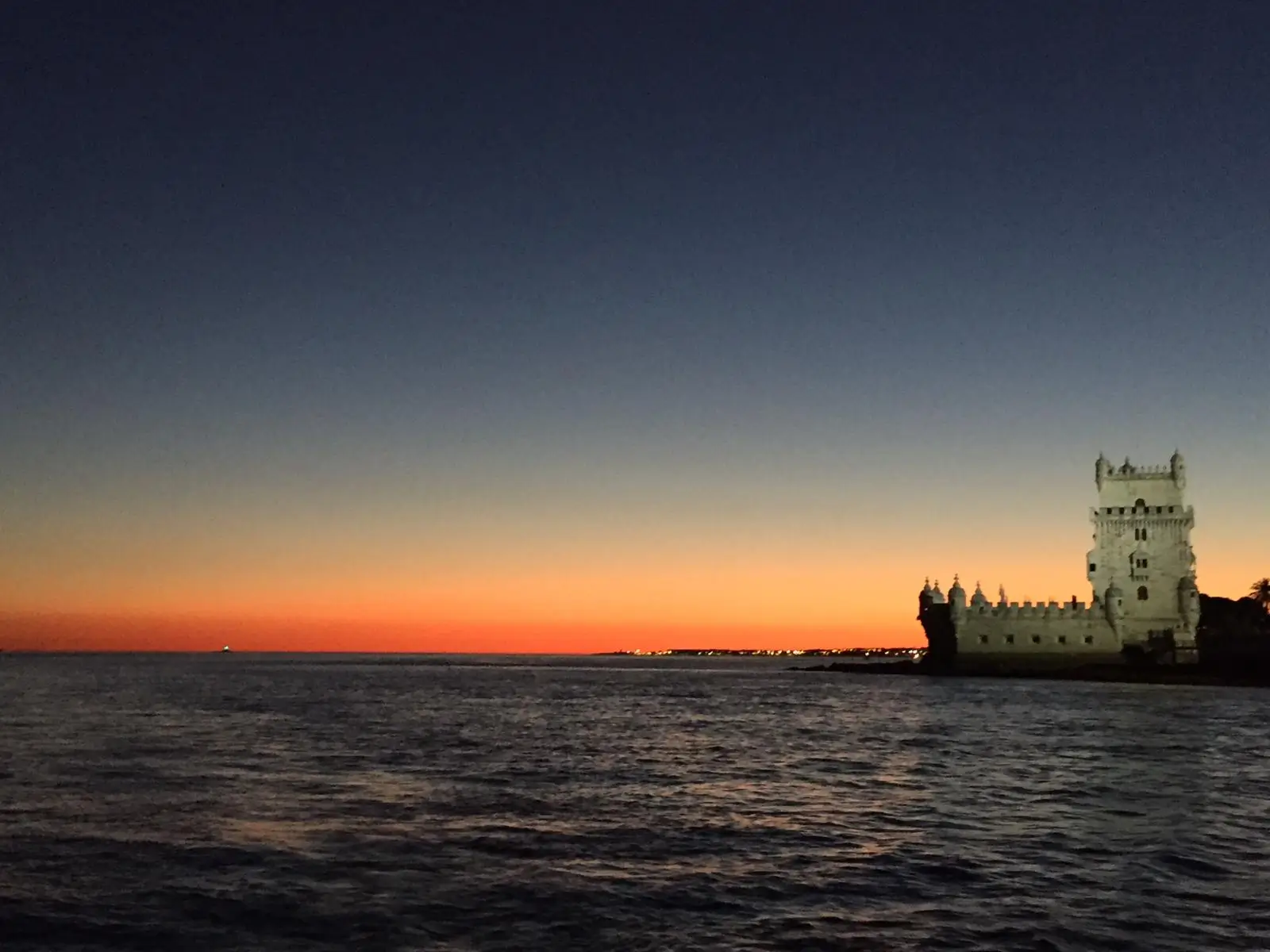 Lisbon sunset sailing tour - 9