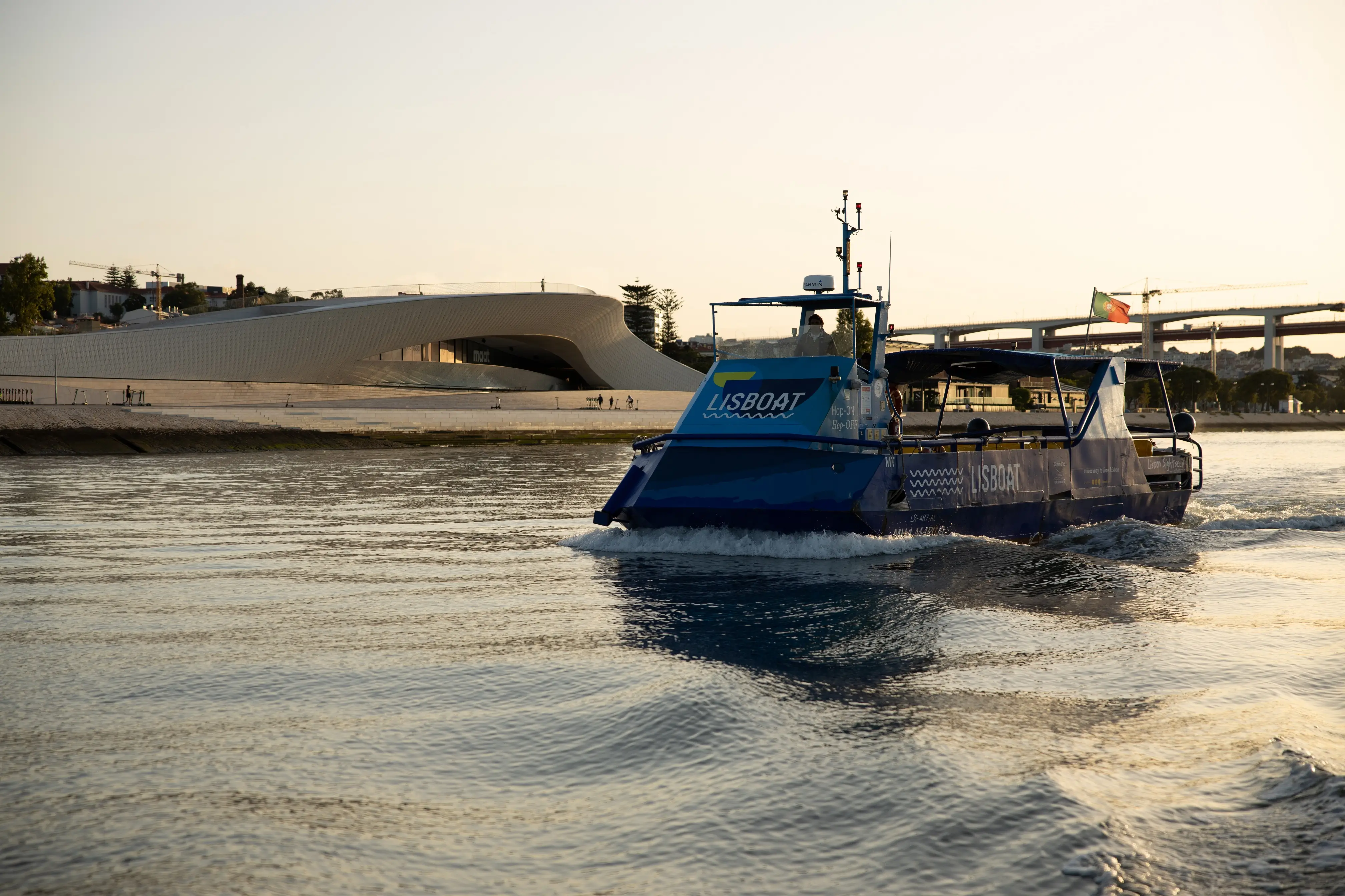 Hop On Hop Off Boat Cruise - 48h - 1