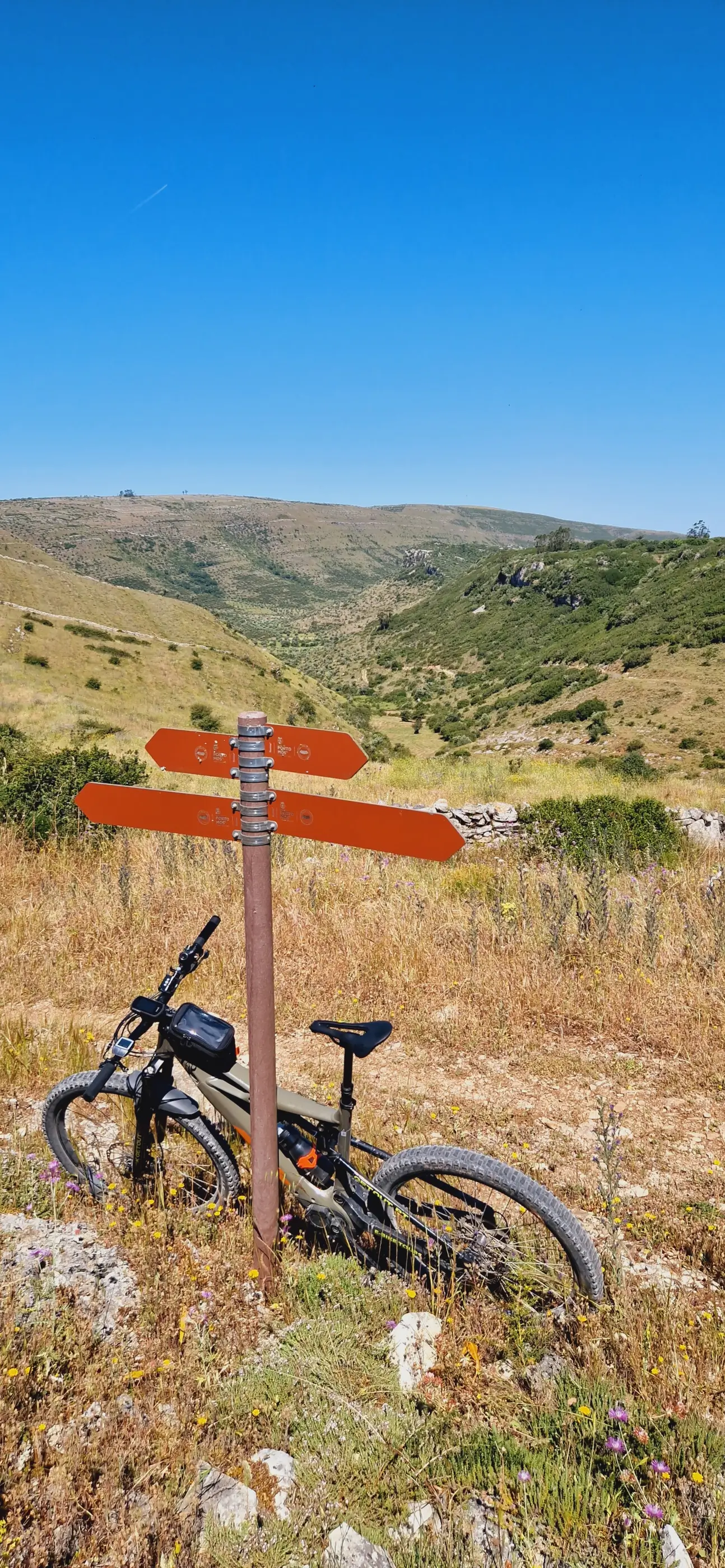 PORTO DE MÓS: DISCOVER FÓRNEA VALLEY E-BIKE TOUR - 3