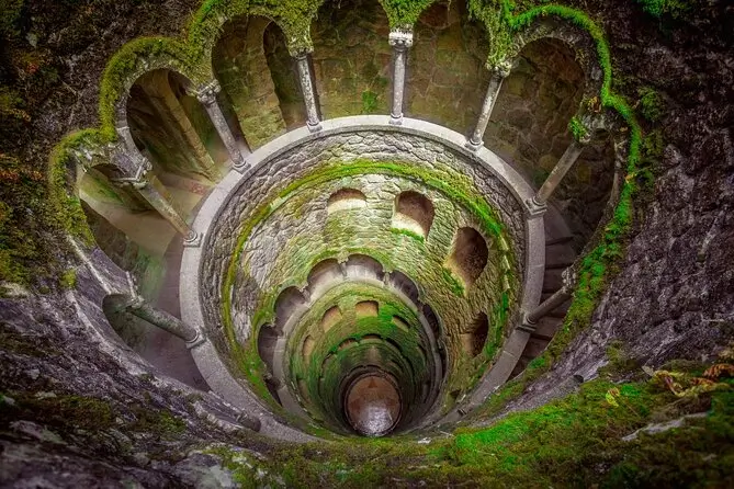 Tour Privado com Degustação de Vinhos: Sintra e Cascais - 4
