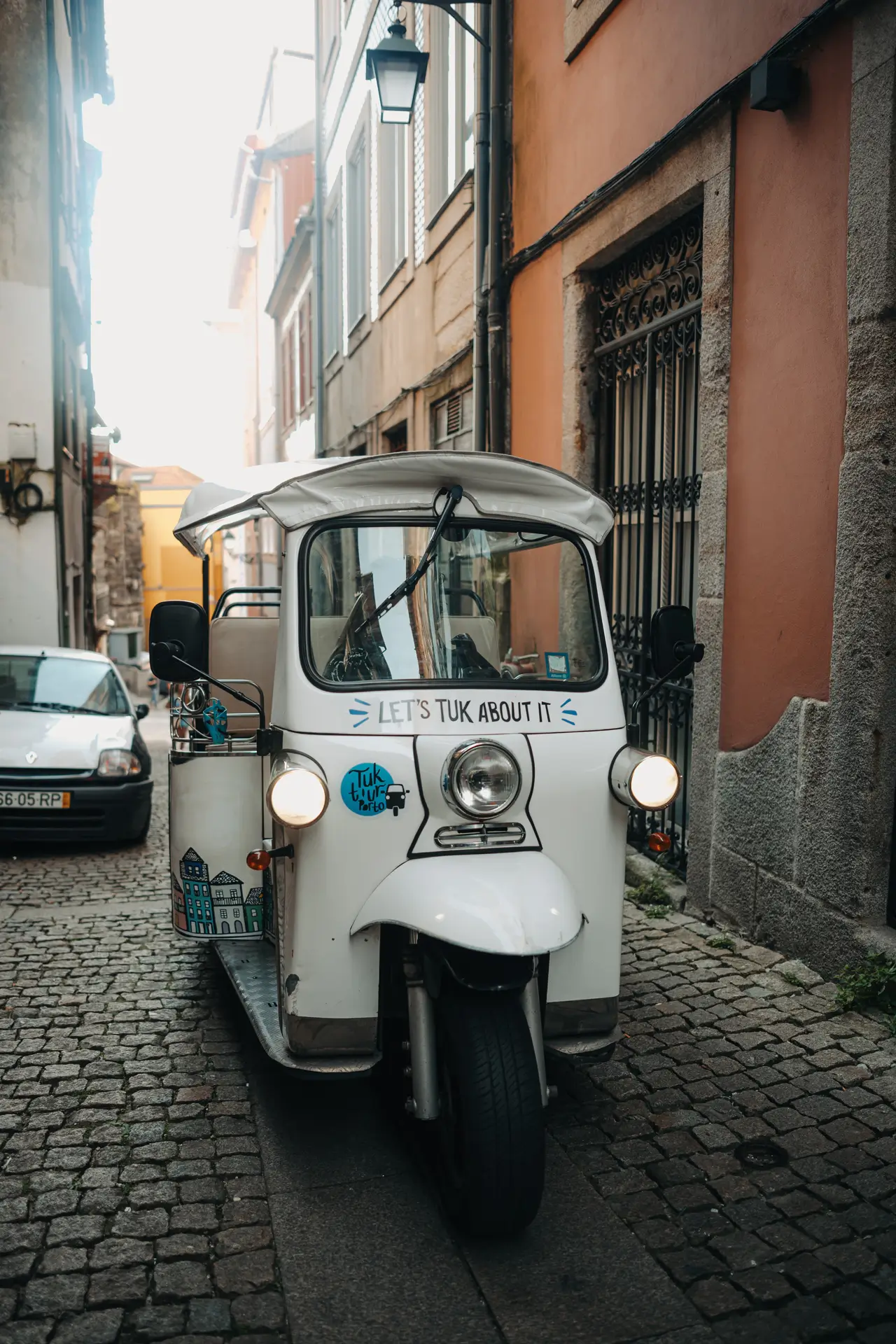 1.5-Hour Private Electric Tuk Tuk Sightseeing Tour Historic Porto - 6